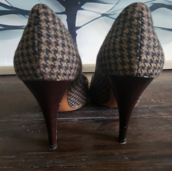 EUC Moschino Pumps - Picture 5 of 8